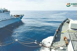 劈波斩浪补给忙——中国海军第48批护航编队海上补给见闻