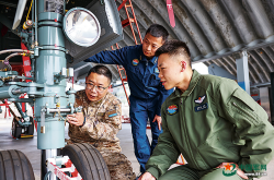 军营观察丨研为战：一个软件小组的底层逻辑