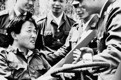 面对时代变迁和任务转换，这个模范连队如何实现华丽转身？