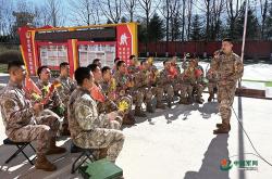 强军文化专刊·文化号角丨真情的传递 心灵的连接