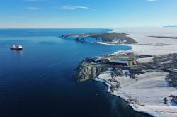 新华鲜报丨历时160天 第42次南极考察“雪龙”号“凯旋”