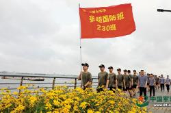 10年来，张超烈士家乡湖南岳阳各界以多种形式纪念缅怀英雄