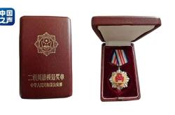 南开学子阿斯哈尔·努尔太两度入伍：我要成为和爸爸一样的英雄