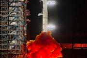 “劳模”长三乙火箭首次为中国小行星探测“搭天梯”
